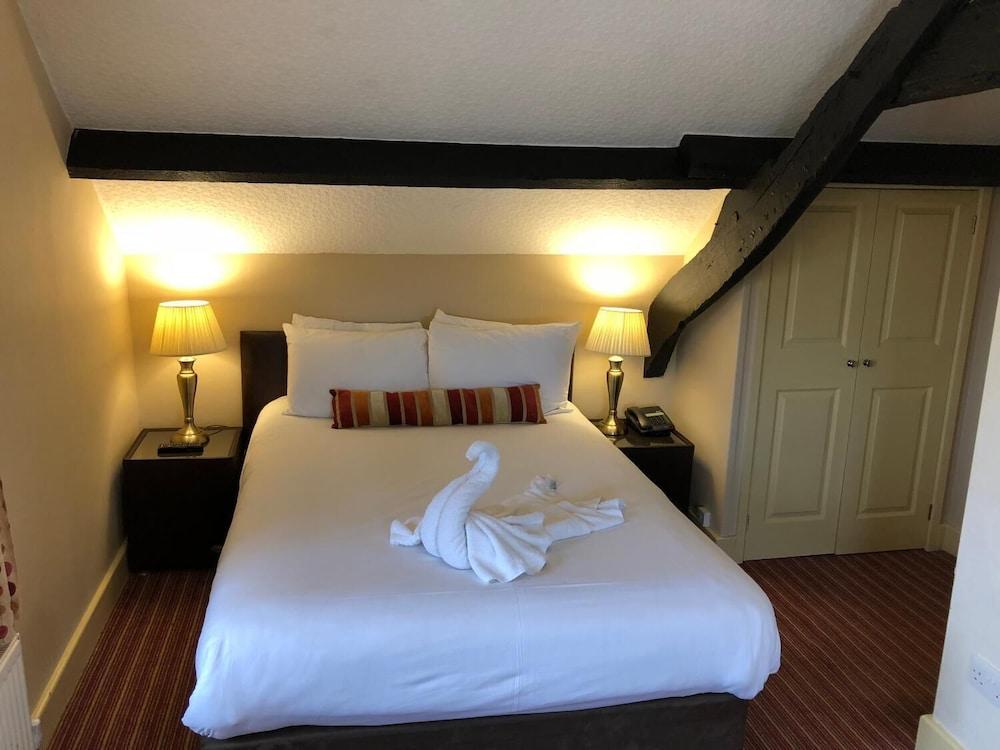 The George Hotel Stansted Airport Bishop's Stortford Buitenkant foto