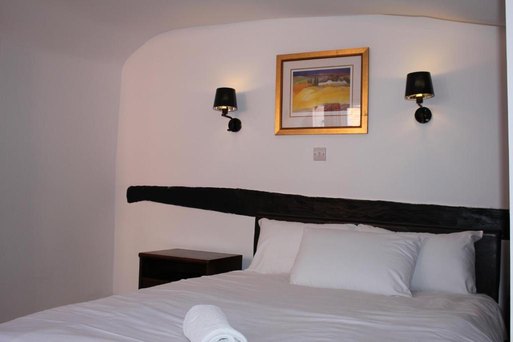 The George Hotel Stansted Airport Bishop's Stortford Buitenkant foto